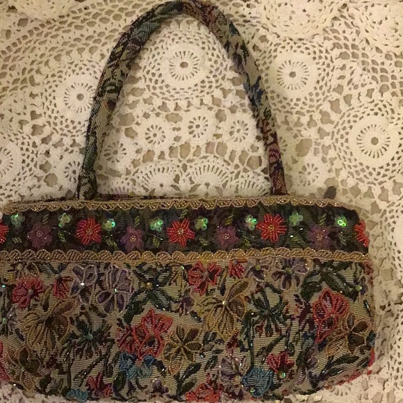 Purse - Picture 4 of 6